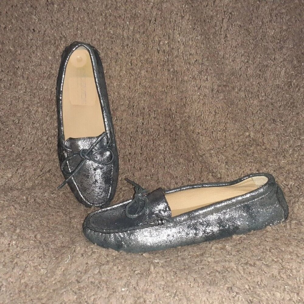 BOEMOS-Crackled/Distressed Silver/Black Suede Loafers-Bow-Driving-Sz39-Near Mint